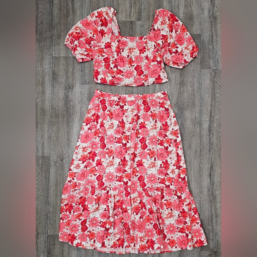 Lucky Brand 2 Piece Linen Skirt And Top Set-Size Medium